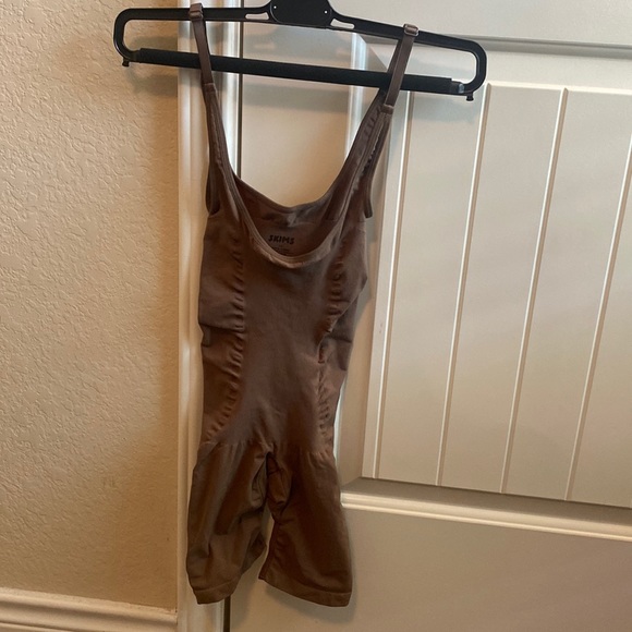 SKIMS OPEN BUST BODYSUIT W. OPEN GUSSET NWOT - Picture 5 of 5